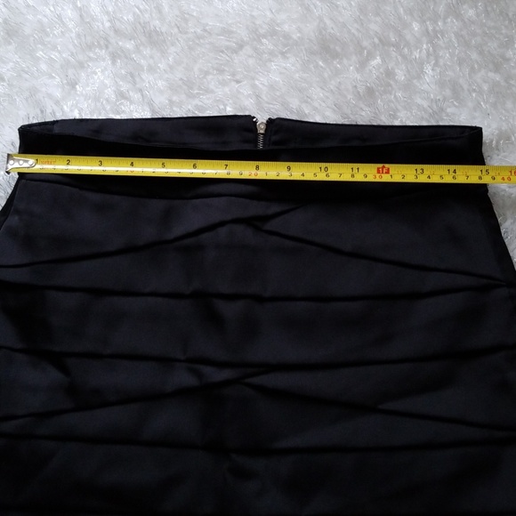⬇️👍 Forever 21 black bandage style skirt sz L - Picture 4 of 8